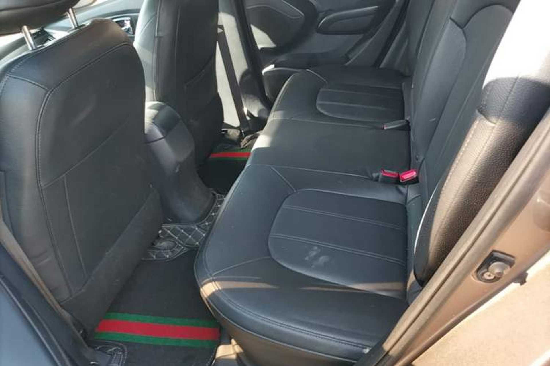 Used Hyundai ix35 2015 2.0L Automatic 2WD Comfort Edition China IV Standard Left Rear Seat