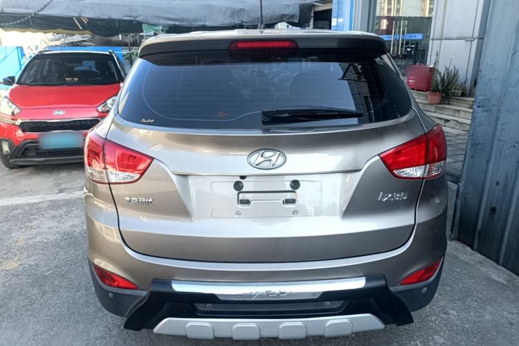 Used Hyundai ix35 2015 2.0L Automatic 2WD Comfort Edition China IV Standard Rear