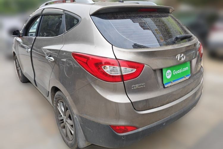 Used Hyundai ix35 2015 2.0L Automatic 2WD Smart Type China IV Rear Left 45 Deg