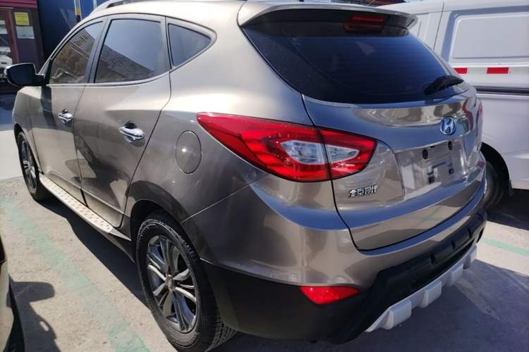 Used Hyundai ix35 2015 2.0L Automatic 2WD Comfort Edition China IV Standard Rear Left 45 Deg
