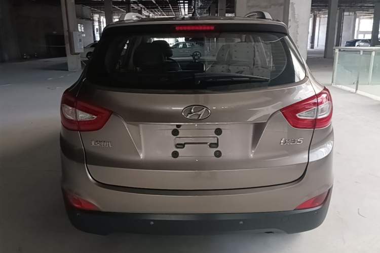 Used Hyundai ix35 2015 2.0L Automatic 2WD Smart Type China IV Rear