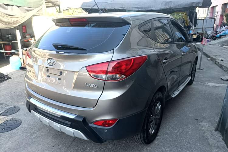 Used Hyundai ix35 2015 2.0L Automatic 2WD Comfort Edition China IV Standard Rear Right 45 Deg