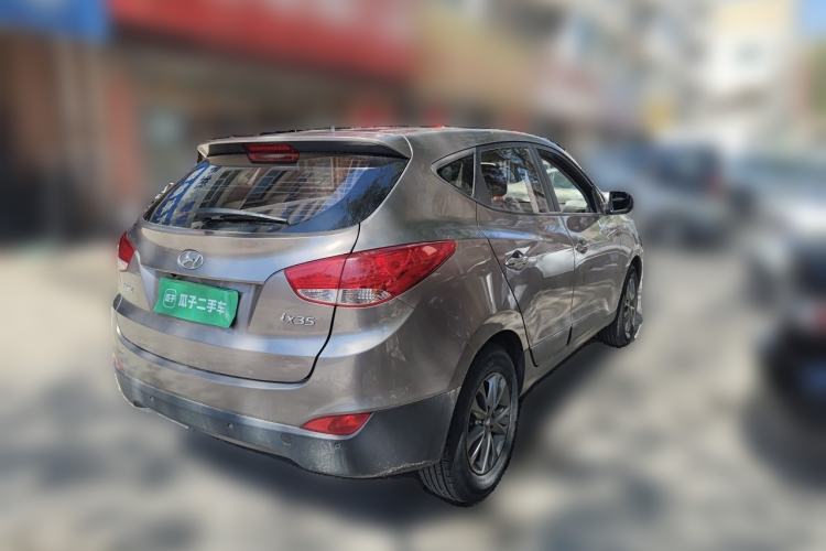Used Hyundai ix35 2015 2.0L Automatic 2WD Comfort Edition China IV Standard Rear Right 45 Deg