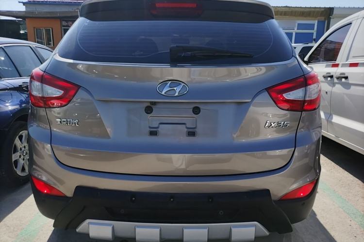 Used Hyundai ix35 2015 2.0L Automatic 2WD Comfort Edition China IV Standard Rear
