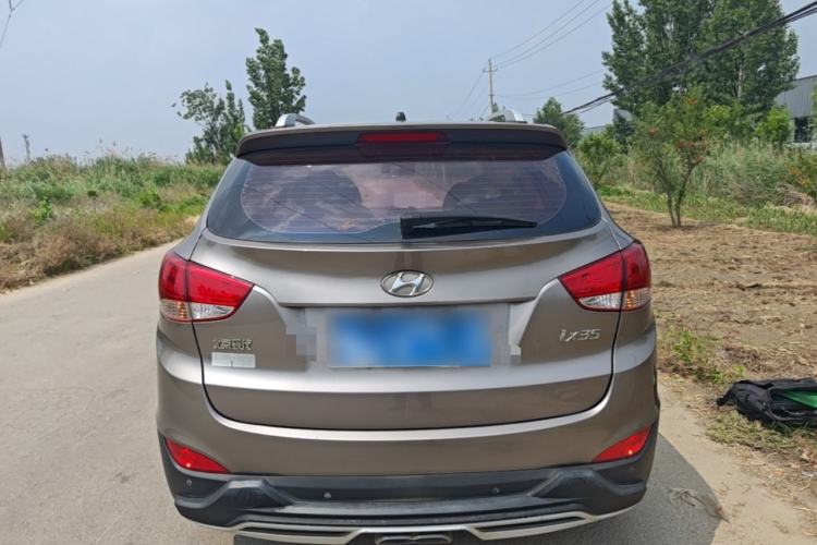 Used Hyundai ix35 2015 2.0L Automatic 2WD Comfort Edition China IV Standard Rear