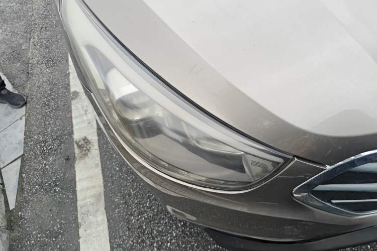 Used Hyundai ix35 2015 2.0L Automatic 2WD Smart Type China IV Right Front Headlight