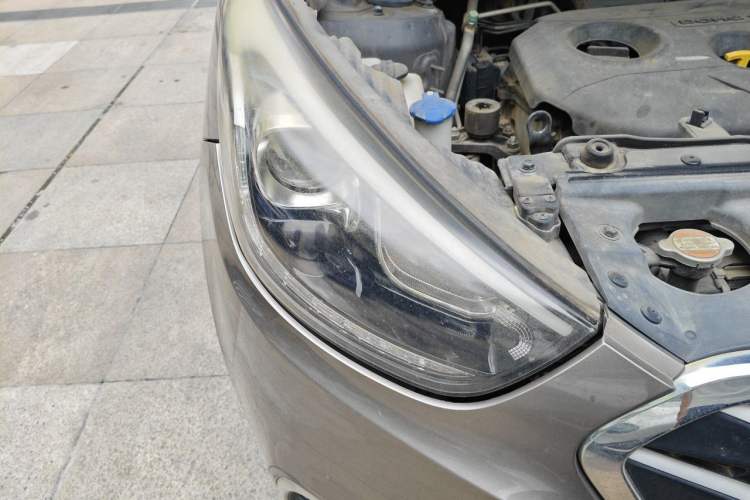 Used Hyundai ix35 2015 2.0L Automatic 2WD Smart Type China IV Right Front Headlight