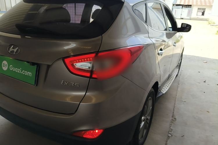 Used Hyundai ix35 2015 2.0L Automatic 2WD Smart Version China V Standard Right Rear Taillight