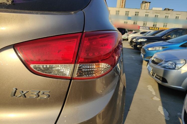 Used Hyundai ix35 2015 2.0L Automatic 2WD Comfort Edition China V Standard Right Rear Taillight