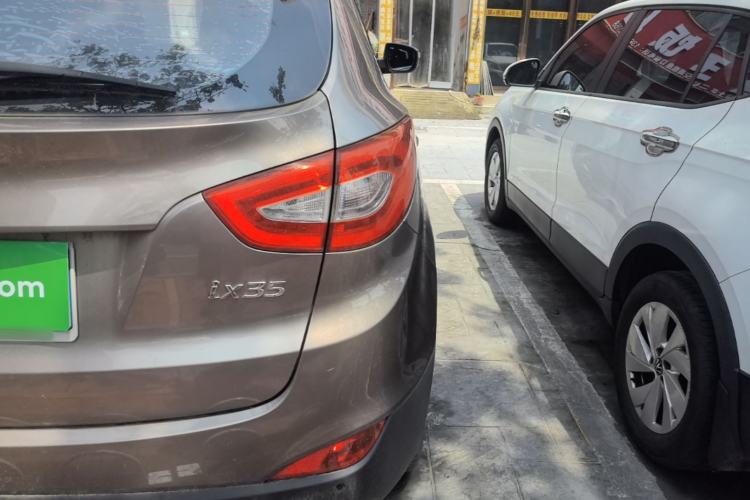 Used Hyundai ix35 2015 2.0L Automatic 2WD Smart Version China V Standard Right Rear Taillight
