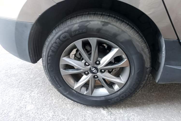 Used Hyundai ix35 2015 2.0L Automatic 2WD Comfort Edition China IV Standard Right Rear Wheel Hub