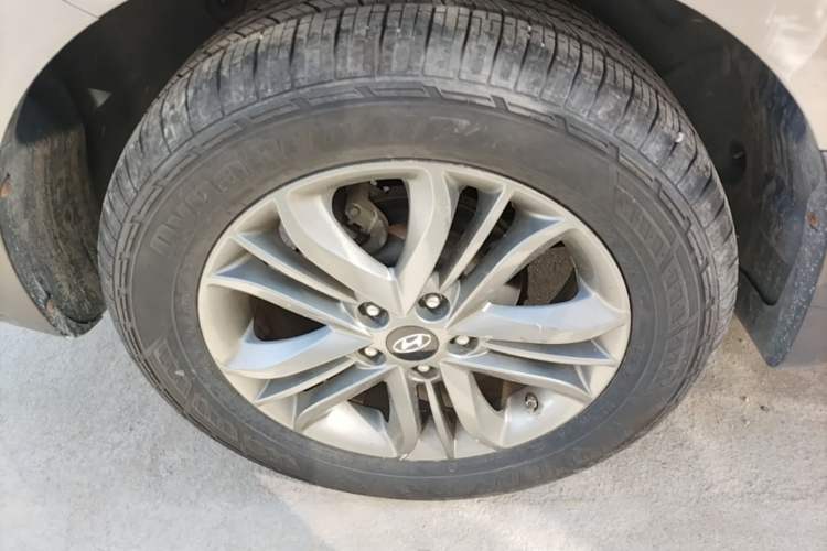 Used Hyundai ix35 2015 2.0L Automatic 2WD Comfort Edition China IV Standard Right Rear Wheel Hub