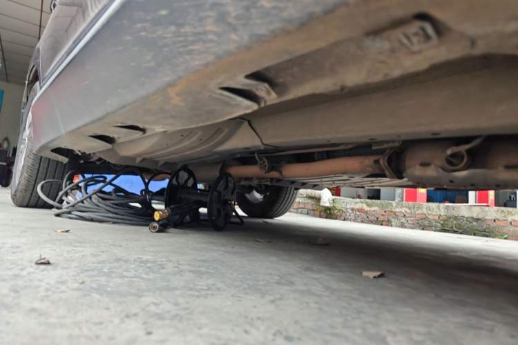 Used Hyundai ix35 2015 2.0L Automatic 4x4 Smart Version China IV Standard Right Side Sill