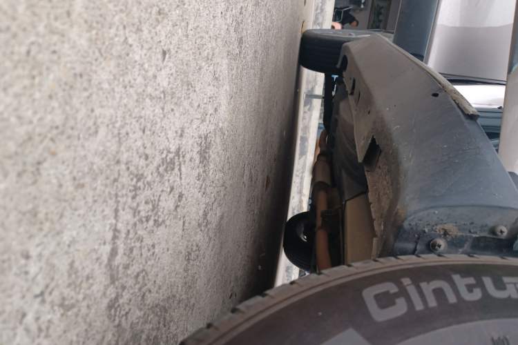 Used Hyundai ix35 2015 2.0L Automatic 2WD Smart Type China IV Right Side Sill