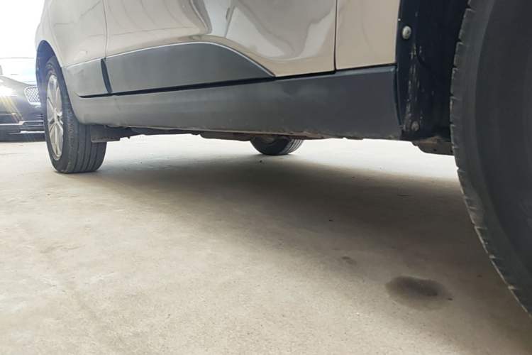 Used Hyundai ix35 2015 2.0L Automatic 2WD Smart Version China V Standard Right Side Sill