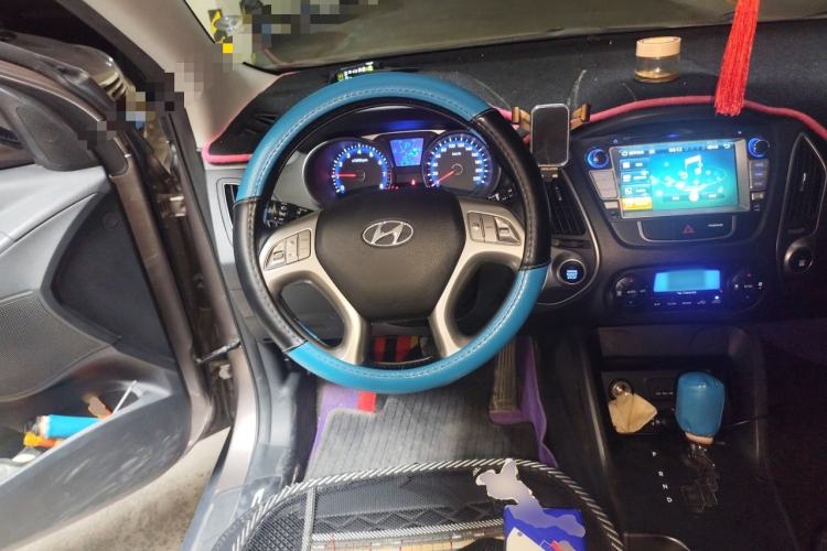 Used Hyundai ix35 2015 2.0L Automatic 2WD Smart Type China IV Steering Wheel