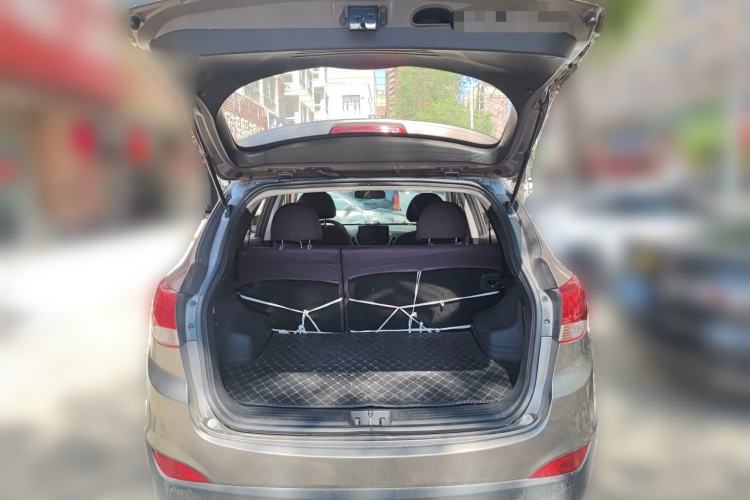 Used Hyundai ix35 2015 2.0L Automatic 2WD Comfort Edition China IV Standard Trunk