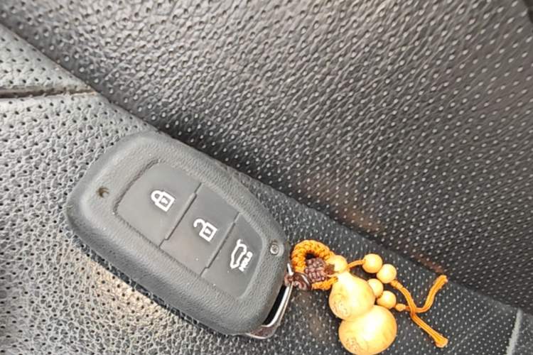 Used Hyundai ix35 2015 2.0L Automatic 4x4 Smart Version China IV Standard Vehicle Key