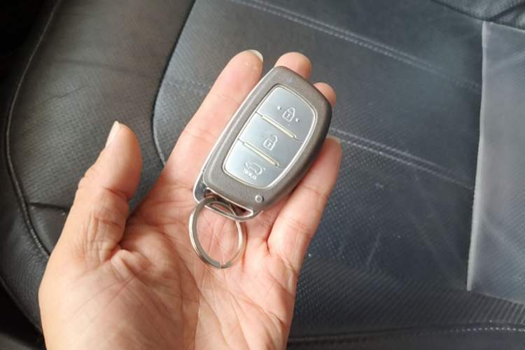 Used Hyundai ix35 2015 2.0L Automatic 2WD Smart Version China V Standard Vehicle Key