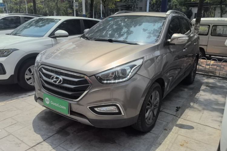 Used Hyundai ix35 2015 2.0L Automatic 2WD Smart Version China V Standard Guazi used car, China used car export, Used car for sale, Used cars, Cheapest cars for sale