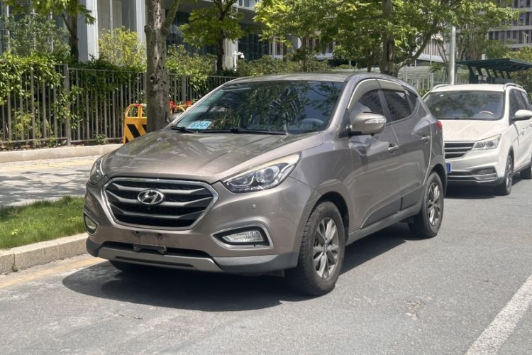 Used Hyundai ix35 2015 2.0L Automatic 2WD Comfort Edition China V Standard Guazi used car, China used car export, Used car for sale, Used  cars, Cheapest cars for sale