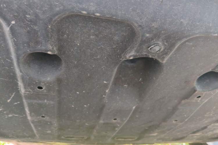 Used Hyundai ix35 2015 2.0L Automatic 2WD Smart Type China IV Chassis Front