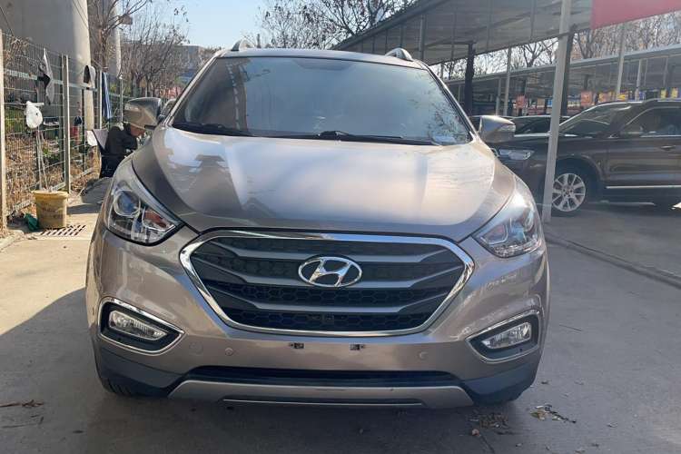 Used Hyundai ix35 2015 2.0L Automatic 2WD Comfort Edition China V Standard Exterior 1