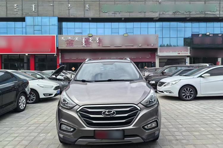 Used Hyundai ix35 2015 2.0L Automatic 2WD Smart Version China V Standard Exterior 1