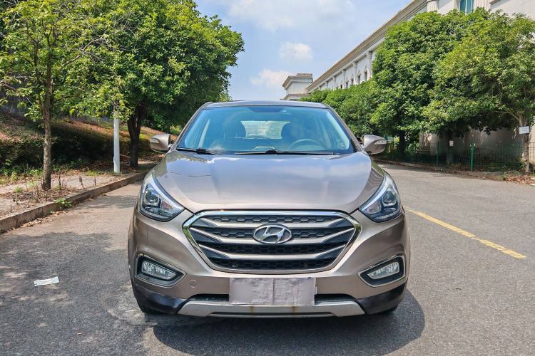 Used Hyundai ix35 2015 2.0L Automatic 2WD Comfort Edition China IV Standard Exterior 1