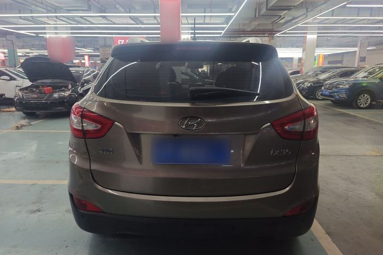 Used Hyundai ix35 2015 2.0L Automatic 2WD Smart Type China IV Exterior 4