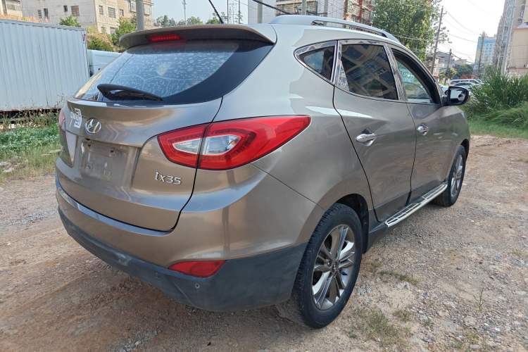 Used Hyundai ix35 2015 2.0L Automatic 2WD Smart Type China IV Exterior 5