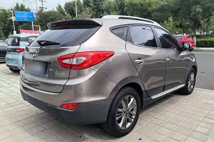 Used Hyundai ix35 2015 2.0L Automatic 2WD Smart Version China V Standard Exterior 5