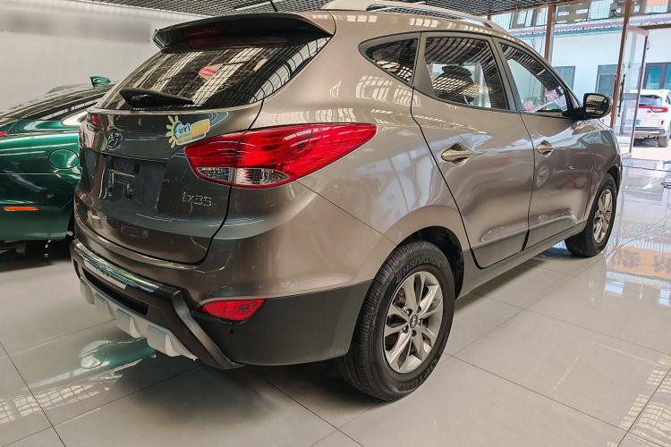 Used Hyundai ix35 2015 2.0L Automatic 2WD Comfort Edition China IV Standard Exterior 5