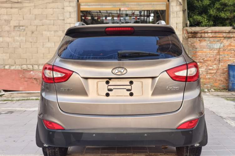 Used Hyundai ix35 2015 2.0L Automatic 2WD Smart Version China V Standard Exterior 6