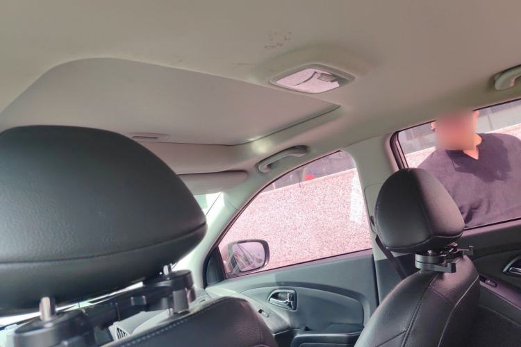 Used Hyundai ix35 2015 2.0L Automatic 2WD Smart Type China IV Headliner