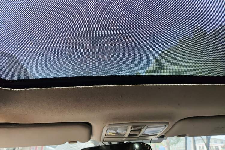 Used Hyundai ix35 2015 2.0L Automatic 2WD Smart Type China IV Headliner