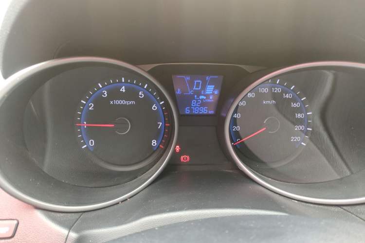 Used Hyundai ix35 2015 2.0L Automatic 2WD Smart Type China IV Instrument Cluster