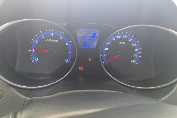 Used Hyundai ix35 2015 2.0L Automatic 4x4 Smart Version China V Standard Instrument Cluster