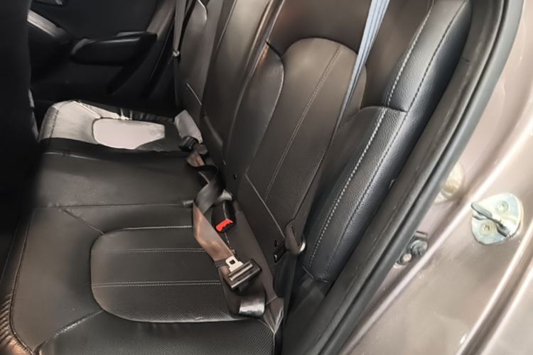 Used Hyundai ix35 2015 2.0L Automatic 2WD Smart Type China IV Left Rear Seat
