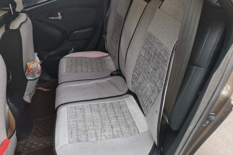 Used Hyundai ix35 2015 2.0L Automatic 2WD Smart Type China IV Left Rear Seat
