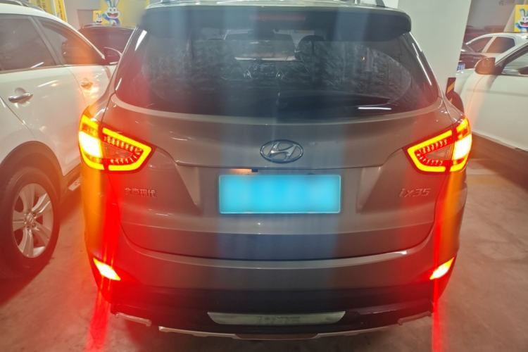 Used Hyundai ix35 2015 2.0L Automatic 2WD Smart Type China IV Rear