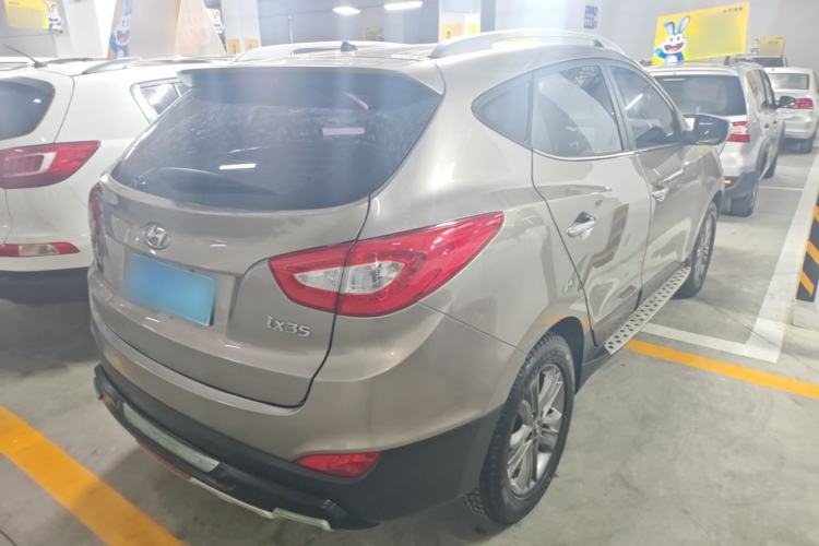 Used Hyundai ix35 2015 2.0L Automatic 2WD Smart Type China IV Rear Right 45 Deg