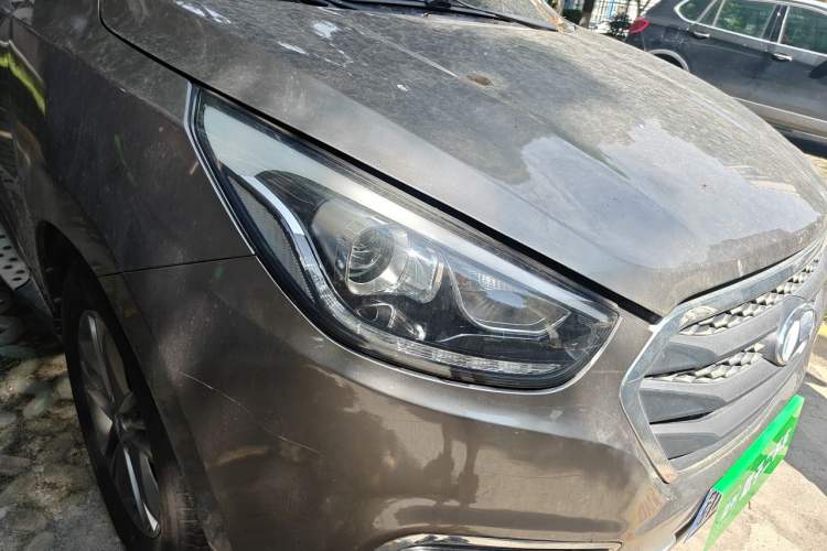 Used Hyundai ix35 2015 2.0L Automatic 2WD Smart Version China V Standard Right Front Headlight