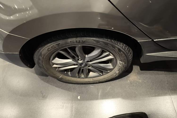 Used Hyundai ix35 2015 2.0L Automatic 2WD Smart Type China IV Right Rear Wheel Hub