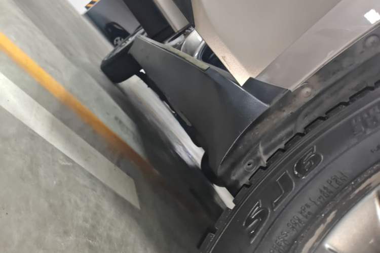 Used Hyundai ix35 2015 2.0L Automatic 2WD Smart Type China IV Right Side Sill