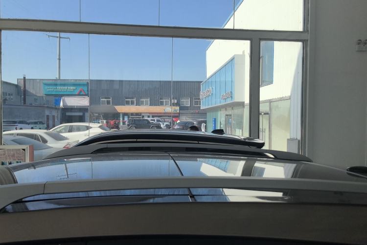 Used Hyundai ix35 2015 2.0L Automatic 4x4 Smart Version China V Standard Roof