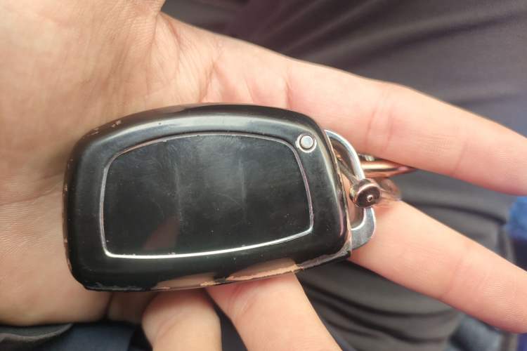 Used Hyundai ix35 2015 2.0L Automatic 2WD Smart Type China IV Vehicle Key