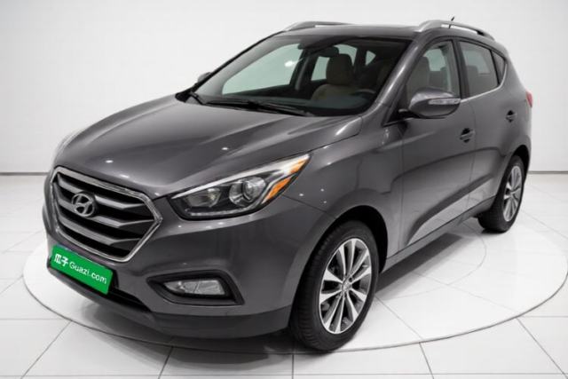 Używany Hyundai ix35 2015 2.0L Automatic 2WD Smart Version China V Standard