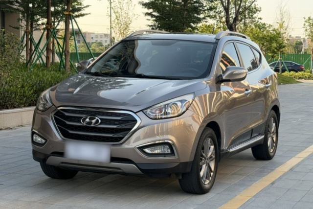 Used Hyundai ix35 2015 2.0L Automatic 2WD Smart Version China V Standard