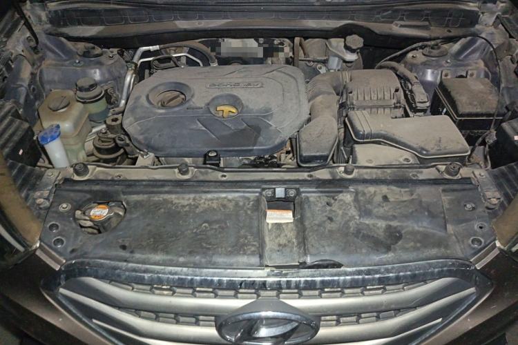 Used Hyundai ix35 2015 2.0L Automatic 2WD Comfort Edition China IV Standard Engine Bay